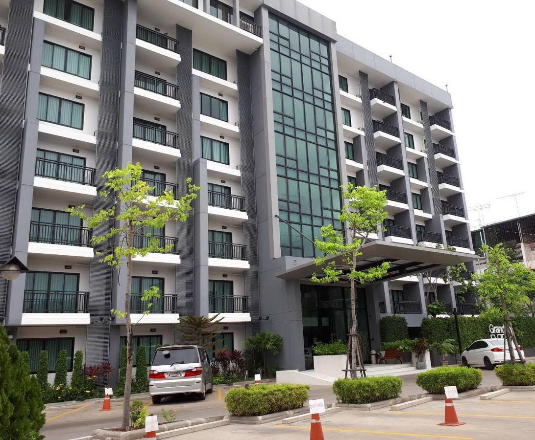 We Grand Ever 9 Nakhon Ratchasima Exterior photo